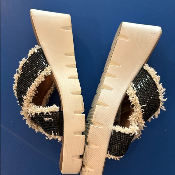 Bernie Mev Women's Venti Vivianne Wedge Heel Sandal sz 40 - Picture 5 of 8